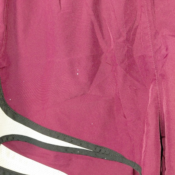 Nike Dri-FIT Running Shorts Maroon White Athletic Gym‎ Workout small Women's - Picture 5 of 7